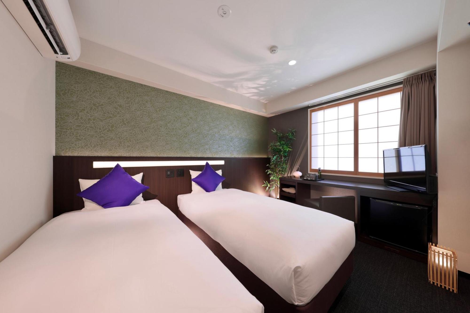 Marutamachi Crystal Hotel Kyōto Exterior foto
